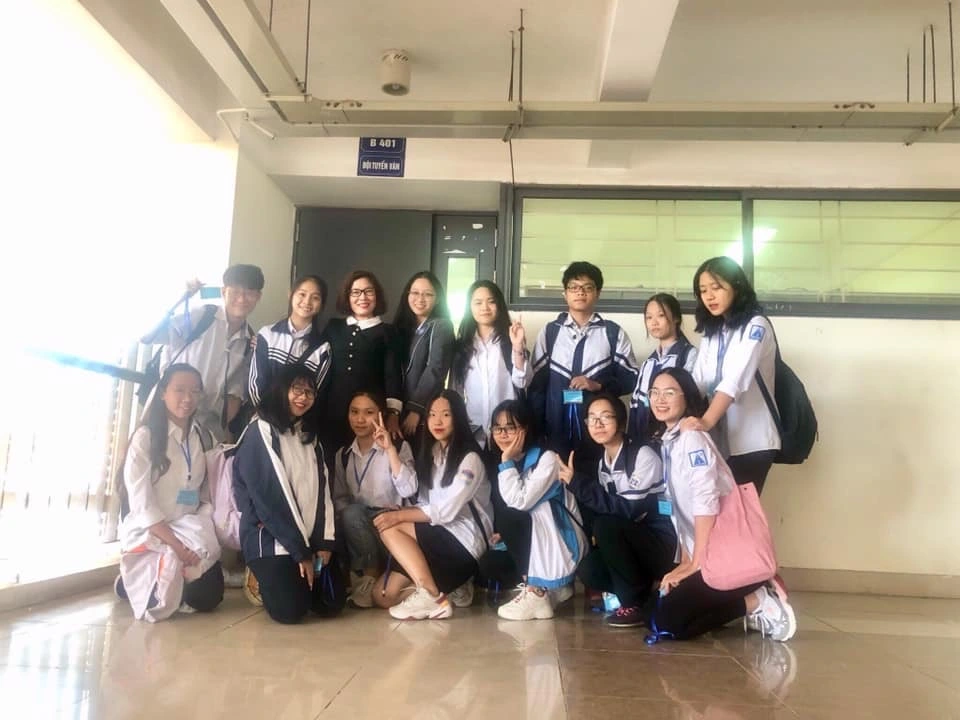 Trò chuyện cùng chủ nhân học bổng 100% – University of Melbourne: Từ Amser chuyên Văn – đến ngành thương mại UniMelb