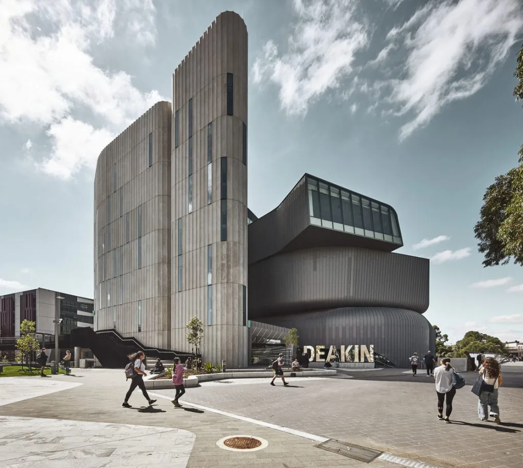MỜI DỰ NGÀY HỘI TUYỂN SINH ĐẠI HỌC DEAKIN: SĂN HỌC BỔNG 20-100% & NGÀNH HỌC “HOT TREND”