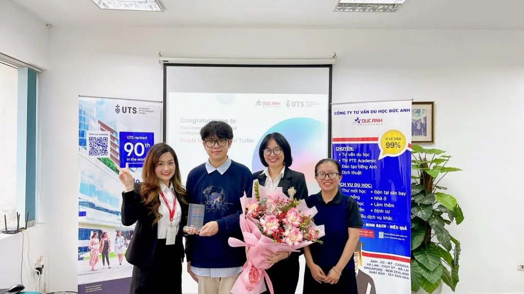 SUẤT HỌC BỔNG 100% DUY NHẤT TOÀN CẦU ĐÃ VỀ TAY HỌC SINH CÔNG TY ĐỨC ANH EDUCONNECT!