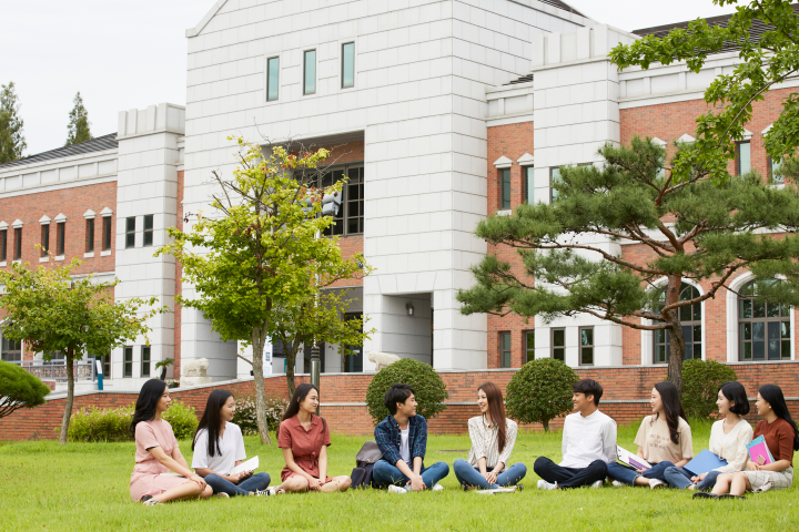 Western Sydney Uni: Học bổng 50%